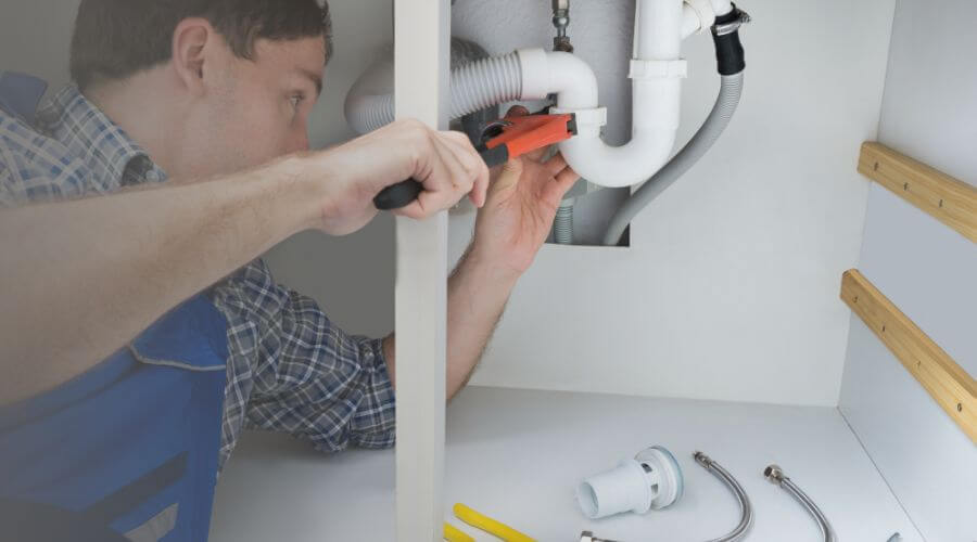 Professional Leak Detection Services in Elwin, IL